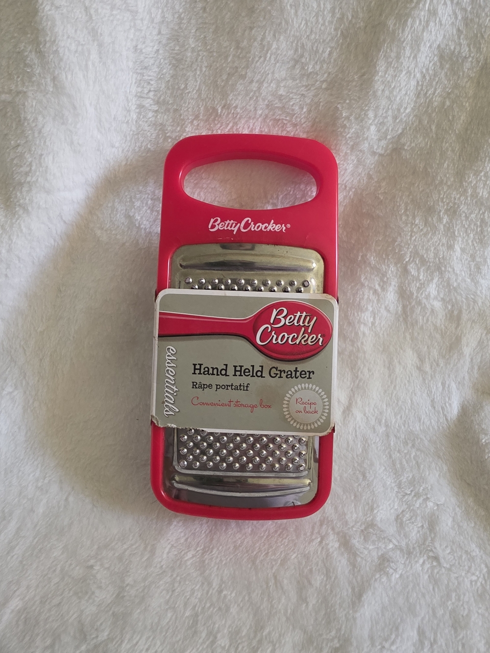 Betty Crocker Hand Held Grater - Bright Pink